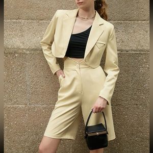 New High Waist Slant Pocket Bermuda Shorts 2 Piece Set